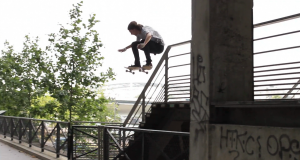 Rémy Barreyat filme du skateboard