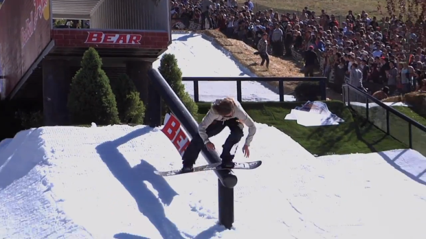 Hot dawgs and hand rails
