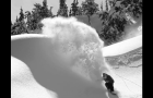 Mikey LeBlanc en pow avec un fish