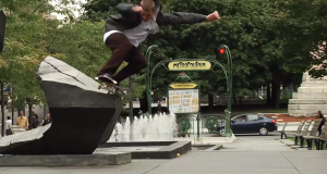 Kevin Lowry a la classe en Adidas