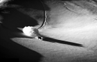 Pow en noir et blanc sur du Jacques Brel