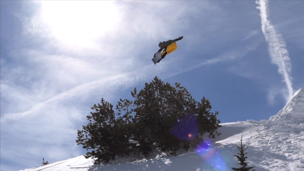 Snowboarder