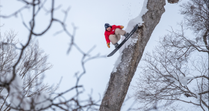 Arthur Longo Shredding Japan – Volcom Snowboarding