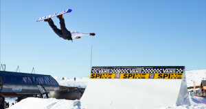 Vans x BangingBees – SPINE TO WIN -Le Semnoz